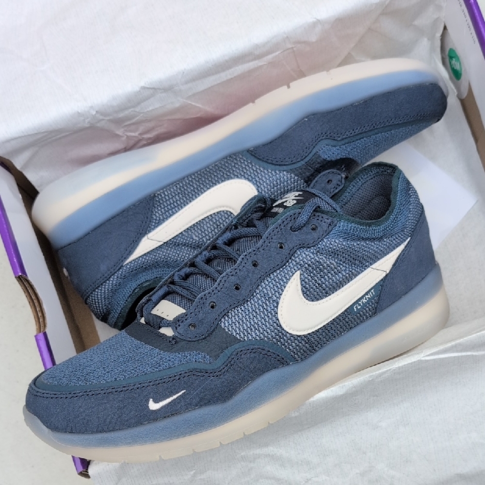 Nike SB PS8 Flyknit - Obsidian Blue - Men's Size 10.5 ( FV8493-400 )